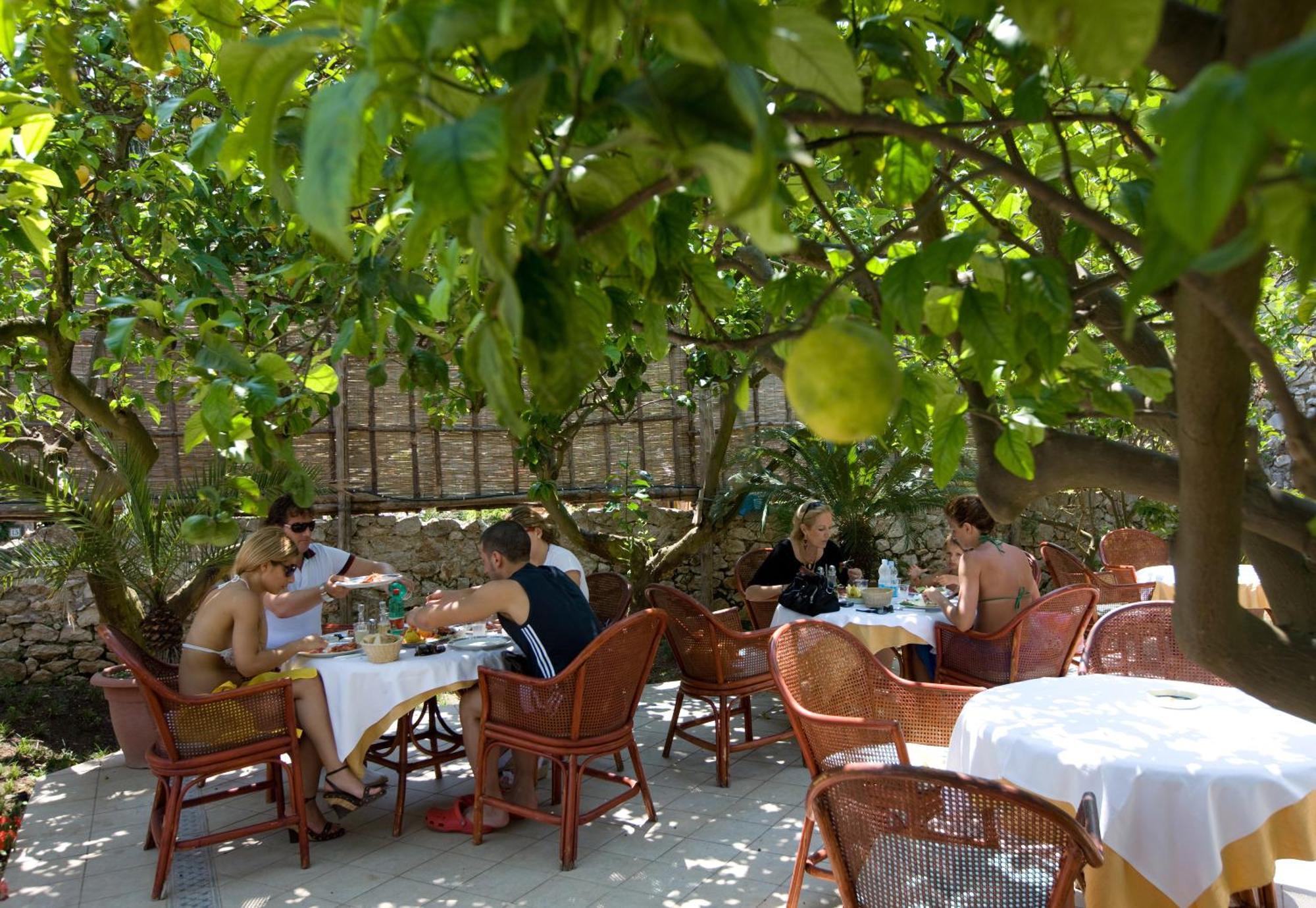 Hotel San Felice Капри Экстерьер фото